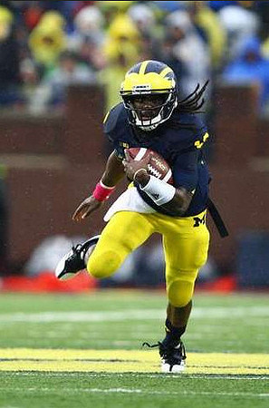 Denard Robinson (16)