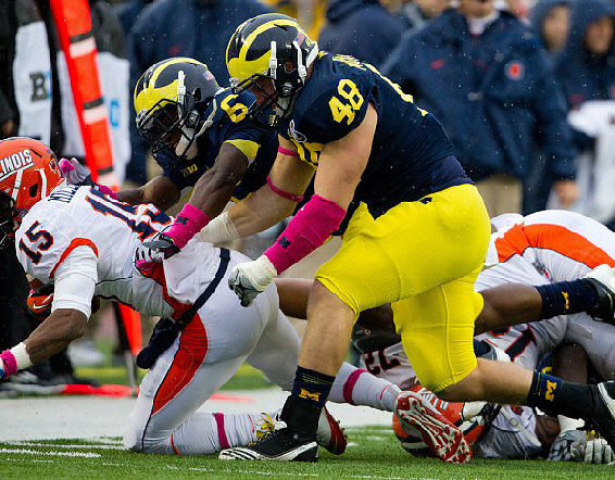 Raymon Taylor (6) and Desmond Morgan (48)