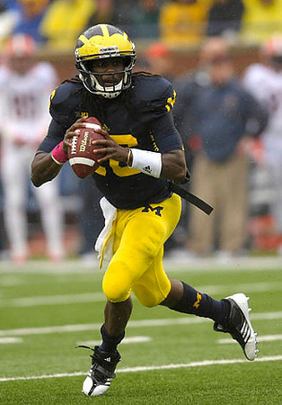 Denard Robinson (16)