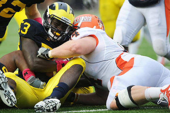 Jordan Kovacs (32) and Mario Ojemudia (53)
