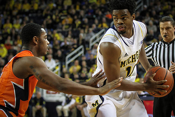 Derrick Walton Jr. (10)
