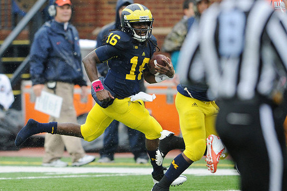 Denard Robinson (16)