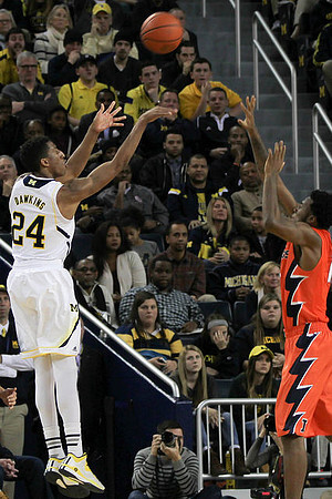 Aubrey Dawkins (24)