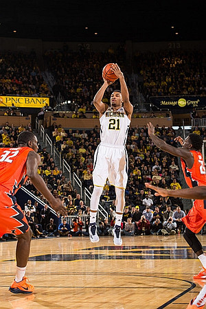 Zak Irvin (21)