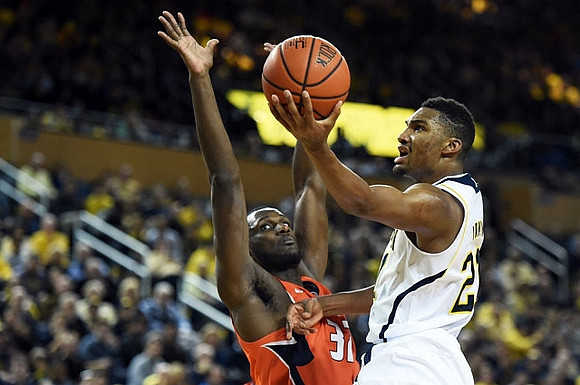 Zak Irvin (21)