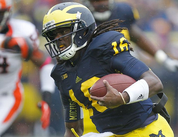 Denard Robinson (16)