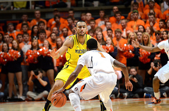 Jon Horford (15)