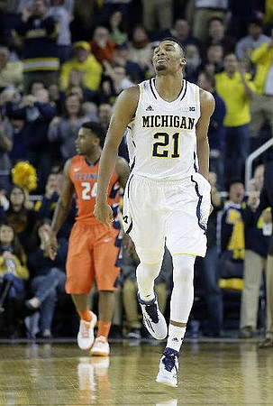 Zak Irvin (21)