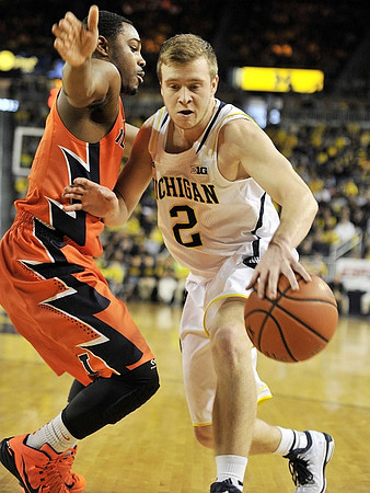 Spike Albrecht (2)