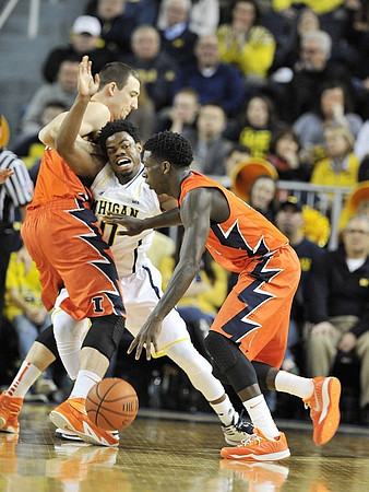 Derrick Walton Jr. (10)