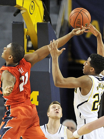 Spike Albrecht (2) and Aubrey Dawkins (24)