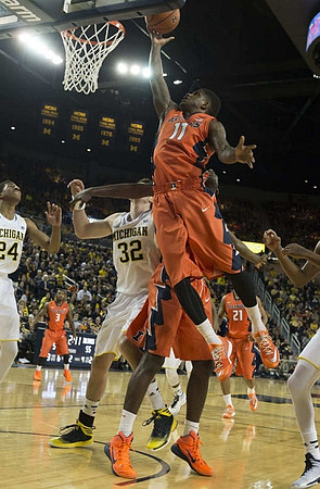 Aubrey Dawkins (24) and Ricky Doyle (32)