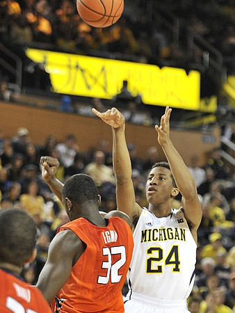 Aubrey Dawkins (24)