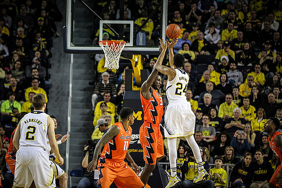 Spike Albrecht (2) and Aubrey Dawkins (24)