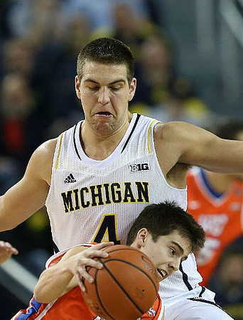 Mitch McGary (4)