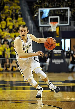 Nik Stauskas (11)