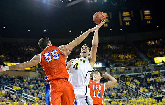 Mitch McGary (4)