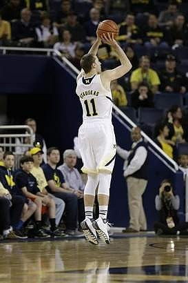 Nik Stauskas (11)