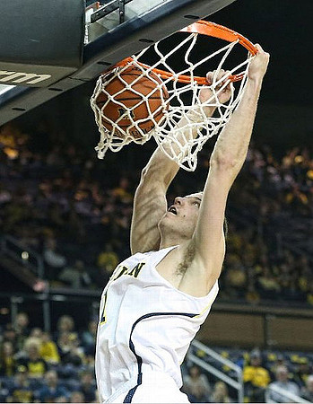 Nik Stauskas (11)