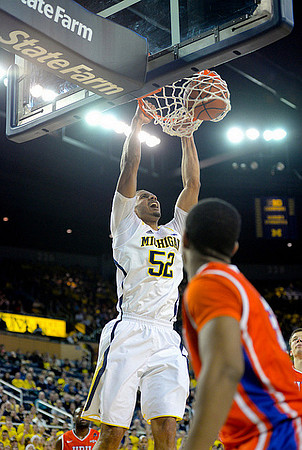 Jordan Morgan (52)