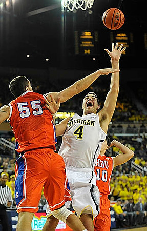 Mitch McGary (4)