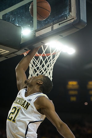 Zak Irvin (21)