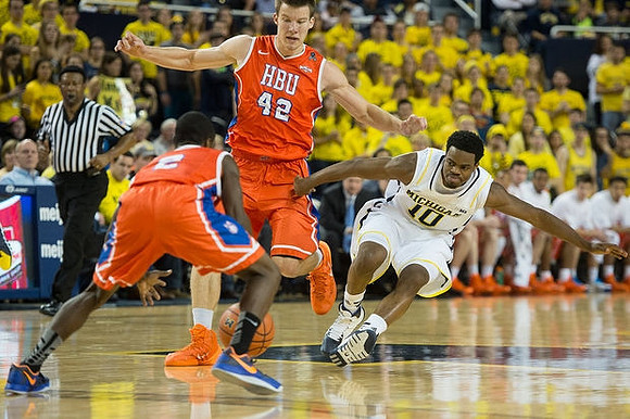 Derrick Walton Jr. (10)