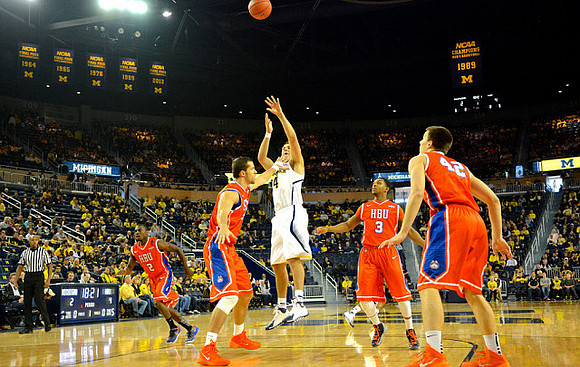 Mitch McGary (4)
