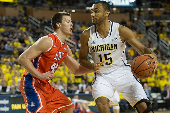 Jon Horford (15)