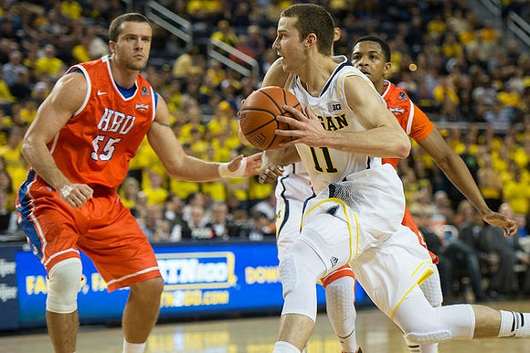 Nik Stauskas (11)