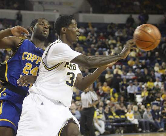 Manny Harris (3)