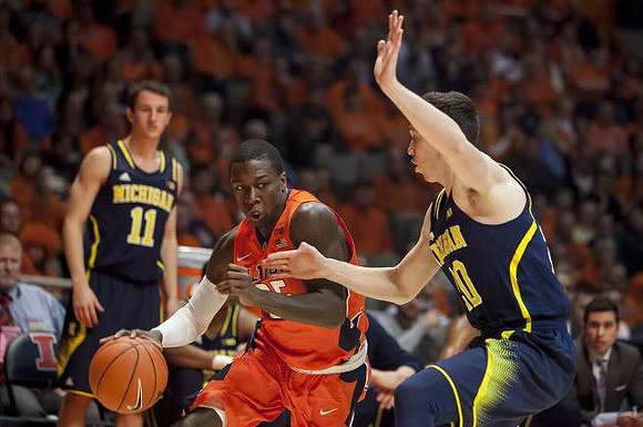 Andrew Dakich (11) and Sean Lonergan (20)