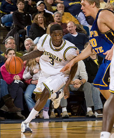 Manny Harris (3)