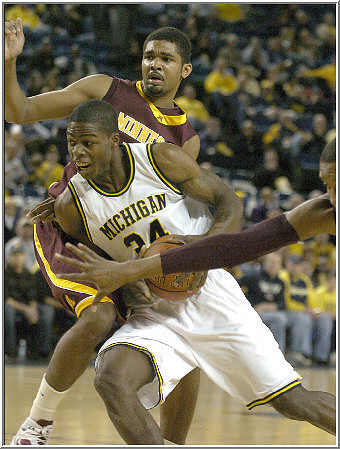 DeShawn Sims (34)