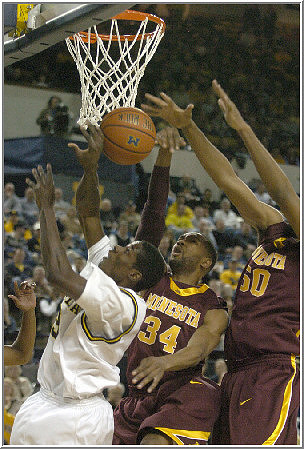 Manny Harris (3)