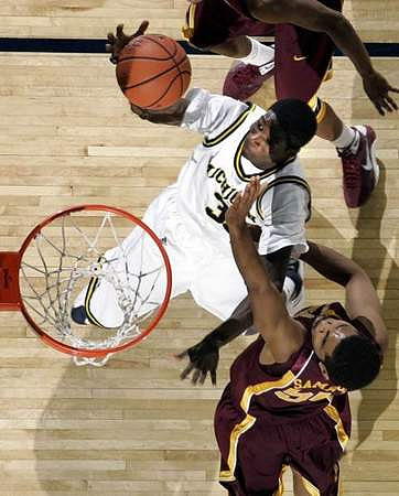 Manny Harris (3)