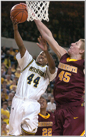 Kelvin Grady (44)