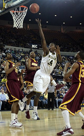 DeShawn Sims (34)