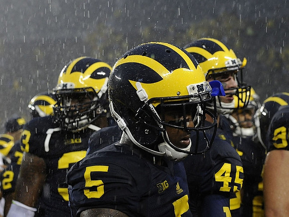 Justice Hayes (5) and Matt Wile (45)