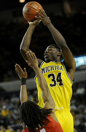 DeShawn Sims (34)