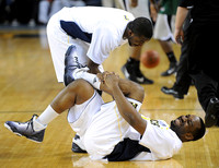 Corey Person (32) and Eso Akunne (5)