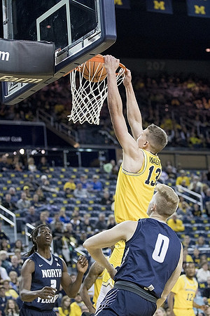 Moritz Wagner (13)