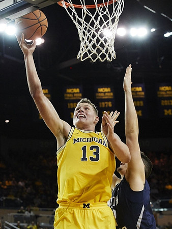 Moritz Wagner (13)