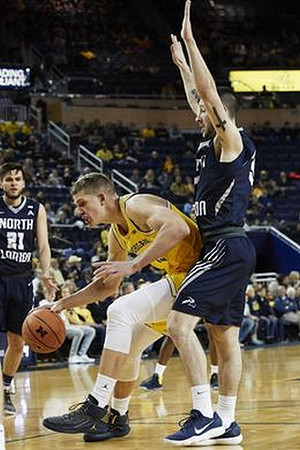 Moritz Wagner (13)