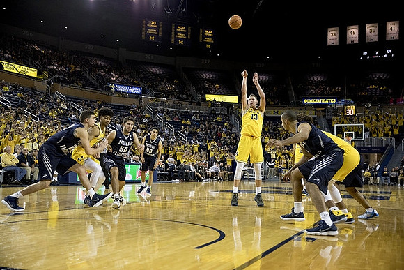 Moritz Wagner (13)
