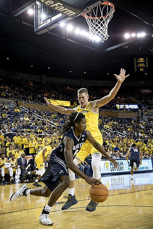 Moritz Wagner (13)