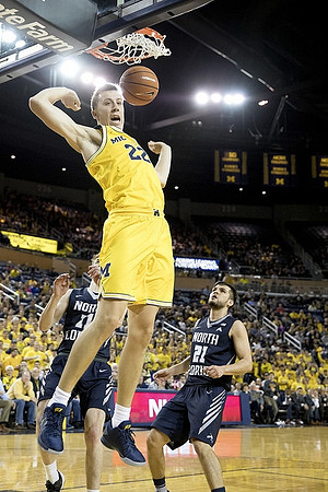 Duncan Robinson (22)