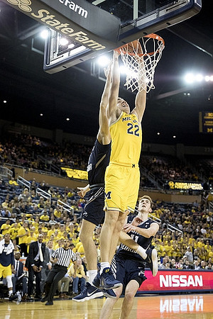 Duncan Robinson (22)