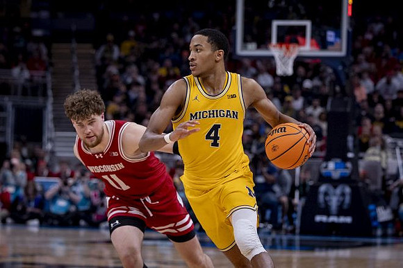 Nimari Burnett (4)