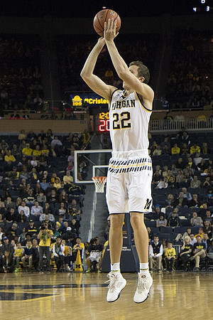 Duncan Robinson (22)